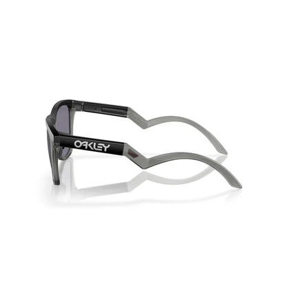 Oakley FROGSKINS HYBRID Sunglasses with Prizm Grey Lense & Matte Black Frame – image 7